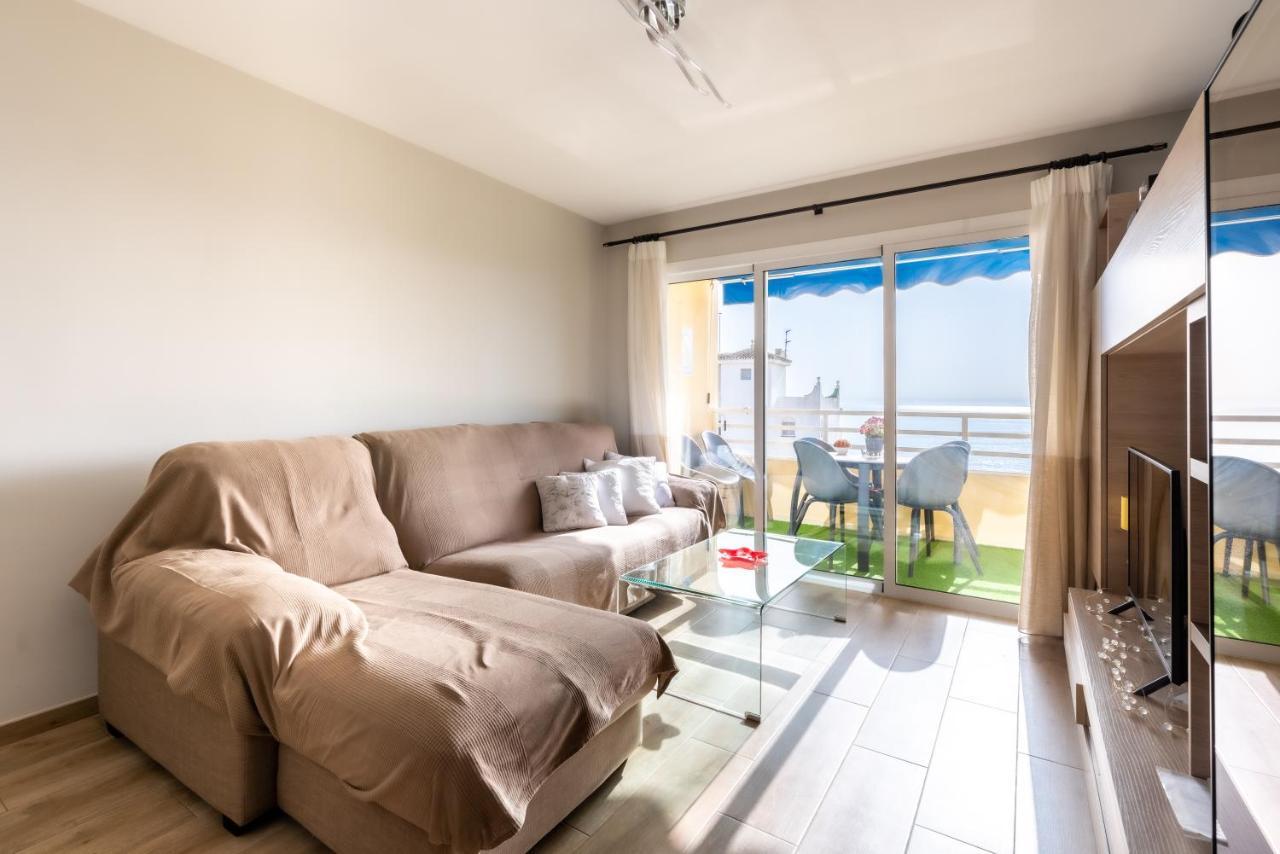 Apartment Paradise *